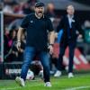 FC-Coach Steffen Baumgart war nach der Partie gegen Augsburg stinksauer.