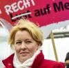 Neue Minister protestieren gegen Lohnlücke zwischen Männern und Frauen: Franziska Giffey und Hubertus Heil.  