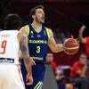 NBA-Star Goran Dragic ist Taktgeber im Team von Slowenien. Heute geht es beim EM-Finale gegen Serbien. Das Spiel gibt es live im TV und Stream.