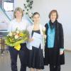 Erfolgreich waren die Biberbacher Musikschüler: (v. l.) Ruth Harrer-Braun, Lisa Schuster und Annett Kabus. 