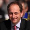 Europapolitiker kritisiert Verfassungsgericht heftig: Der FDP-Politiker Alexander Graf Lambsdorff hat das Bundesverfassungsgericht einen Tag vor der Verhandlung über die Klagen gegen den Euro-Rettungsschirm ESM und den Fiskalpakt heftig kritisiert.
