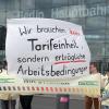 «Wir brauchen keine Tarifeinheit, sondern erträgliche Arbeitsbedingungen», steht auf einem GDL-Transparent.