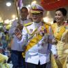 Mal wieder Bangkok statt Bayern: König Maha Vajiralongkorn und seine Frau Suthida vor gut zwei Wochen in Thailand. 