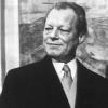 Vogel wurde 1972 Bauminister unter Kanzler Willy Brandt (Bild).