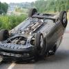 Wegen überhöhter Geschwindigkeit hat am Dienstag ein 32-Jähriger in Langweid die Kontrolle über sein Auto verloren und einen Unfall verursacht. 