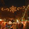 Volle Straßen: An den vier Adventswochenenden findet in Neusäß wieder der beliebte Weihnachtsmarkt statt. 