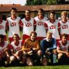 Diese Mannschaft sorgte in der Saison 1988/89 mit dem Aufstieg in die Bezirksliga für den bisher größten Erfolg in der Vereinsgeschichte des TSV Bissingen (hintere Reihe, von links): Erster Vorsitzender Helmut Herreiner sen., Spielertrainer Karl Wittmann, Manfred Lipp, Walter Schiele, Helge Duderstadt, Werner Endres, Uwe Eisenbarth, Bruno Nothofer, Wolfgang Weißenburger und Betreuer Hans Rieder; (vorne, von links) Trainersohn Markus Wittmann, Roland Kienmoser, Helmut Herreiner jun., Lutz Trzeciak, Manfred Falch, Peter Marx und Winfried Hämmerle. 	