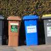 Die Deutschen trennen ihren Müll sorgfältig: Hausmüll, Bioabfälle, Altpapier und Wertstoffe.