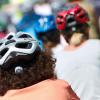 Die Diskussion um eine Helmpflicht für Radfahrer gewinnt an Schwung.