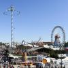 Das Münchner Oktoberfest findet seit 1810 auf der Theresienwiese statt. Doch nun fällt es wegen der Corona-Krise schon zum zweiten Mal hintereinander aus. Veranstalter des Festes ist übrigens die Stadtverwaltung München.  	