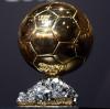 Das ist der so genannte Ballon d'Or - die Auszeichnung für den Weltfußballer des Jahres. Wer erhält sie dieses Jahr?