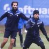 Die Neuzugänge Hamit Altintop (links) und Sidney Sam beim Training von SV Darmstadt 98.