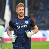 Steht wegen seines Kuchen-Konsums in der Kritik: Schalke-Torwart Ralf Fährmann.