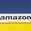 Der Online-Riese Amazon plant offenbar eigene Mode-Labels. Markennamen sind schon reserviert. Möglicherweise öffnen bald reale Modeläden - dann würde es Amazon on- und offline geben.