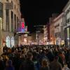 Tausende von Menschen liefen am Freitagabend wieder durch die Ulmer Innenstadt, hinein in den heraufziehenden Orkan. 