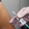 Längst nicht alle Pflegekräfte sind gegen das  Coronavirus geimpft. Die Arbeitgeber versuchen, mit Appellen, Briefen und Aufklärung die Impfbereitschaft zu erhöhen. 