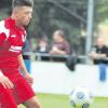 Der Ball steht wieder im Mittelpunkt: In Aindling startete der TSV gestern mit einem 2:0 gegen den FC Schweinfurt 05 in die neue Bayernliga-Saison. Sergej Scheifel hat das runde Leder im Visier. 