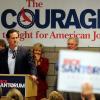 Rick Santorum spricht in Blaine, Minnesota. Foto: Graig Lassig dpa