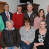 Für die kommenden drei Jahre führt diese Mannschaft den Gartenbauverein Bertoldsheim an. Nicht auf dem Foto sind Karin Fetsch und Heinrich Schlamp. Die Versammlung besuchte auch Bürgermeister Georg Hirschbeck (2. von links). 	