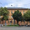Der Verkauf des alten Stadtarchivs in der Fuggerstraße sorgt für politische Diskussionen.