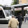 Ministerpräsident Markus Söder will den öffentlichen Nahverkehr deutlich günstiger machen - auch in Augsburg.