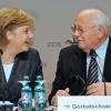 Die damalige Bundeskanzlerin Angela Merkel (CDU) und Michail Gorbatschow bei den deutsch-russischen Regierungskonsultationen im Oktober 2007.