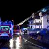In Ulm-Jungingen kam es nach einem Blitzeinschlag in ein Haus zu einem Brand in einem Dachstuhl.