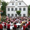 Höhepunkt der Kammeltalserenade in Langenhaslach war das gemeinsame Musizieren von rund 100 Musikern. 	