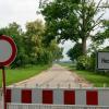 Die Ortsverbindungsstraße zwischen Steinheim und Kicklingen wurde gestern gesperrt. Regenwasser aus den angrenzenden Feldern war auf die Straße gelaufen. Die Ortsverbindung zwischen Steinheim und Fristingen wurde freigegeben. 