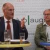 Meinungsduell: Im Augsburger Presseclub stritten Oberbürgermeister Kurt Gribl (links) und Bruno Marcon über die Energie-Fusion. 