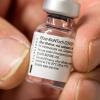 Begehrter Stoff: Einige niedergelassene Ärzte im Landkreis kritisieren die Verteilung des raren Impfstoffes im Landkreis. 