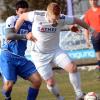 Trägt künftig das Trikot des FC Ehekirchen: Fabian Scharbatke (rechts) verlässt den Bezirksligisten VfR Neuburg und geht künftig für den Landesligisten auf Torejagd. 