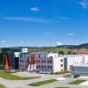 Blick auf die Unternehmenszentrale der Firma Faist Anlagenbau in Niederraunau. Das Unternehmen ist Systemlieferant für Anlagenbau und Automobilindustrie und wurde kürzlich an Investoren aus der Schweiz verkauft. 	