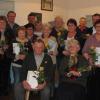 Mit Urkunden und Blumen wurden 33 langjährige Mitglieder im Rahmen der Jahresversammlung beim Obst- und Gartenbauverein Sinning für 25 Jahre Vereinstreue ausgezeichnet. 	