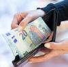 2538 Euro Bürger- und Kindergeld kann eine vierköpfige Familie in Deutschland pro Monat bekommen, wenn die Eltern arbeitslos sind. 