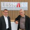 Die Brüder Dieter (links) und Jürgen Lessmann verwandelten ihr Bürstenunternehmen in den vergangenen 30 Jahren in einen Branchenführer.