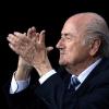 Joseph Blatter bleibt FIFA-Präsident.