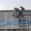 Mehr Solarmodule auf die städtischen Dächer bringen will Gersthofen.