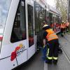 In der Augsburger Remboldstraße ist eine Straßenbahn der Linie 64 entgleist. Es gab zahlreiche Ausfälle und Verspätungen: Es wurde niemand verletzt.