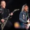 James Hetfield (l) und Kirk Hammett von Metallica. Die Band will Opfern der Buschbrände 750 000 Dollar spenden.