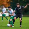 Sein Treffer zur zwischenzeitlichen 2:0-Führung brachte dem FC Ehekirchen am Ende keine Punkte: Michael Belousow (rechts). Foto: Daniel Worsch