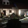 In einer Doppelhaushälfte im Aichacher Stadtteil Griesbeckerzell hat es in der Nacht auf Sonntag gebrannt. Eine 78-jährige Bewohnerin, die im Obergeschoss schlief, konnte sich rechtzeitig in Sicherheit bringen.