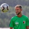 Simon Asta verlässt den FC Augsburg und geht zur Spielvereinigung Greuther Fürth.