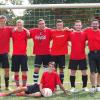 Die Mannschaft der Freiwilligen Feuerwehr Obermühlhausen gewann heuer bei der Fußballmeisterschaft der Feuerwehren in der Marktgemeinde Dießen den Titel.Foto: Alexander Tagliapietra