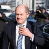 Möglicherweise soll Hamburgs Erster Bürgermeister Olaf Scholz das Amt als Parteivorsitzender kommissarisch übernehmen.