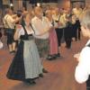 Die Tanzfläche war gut gefüllt auch bei der 21. Auflage des Volkstanzes beim Bäckerwirt in Dasing.  