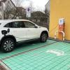 Die Fraktion Freie Wähler/WÜW sieht auch in Weißenhorn die dringende Notwendigkeit, mehr Ladepunkte für Elektroautos zu installieren.  