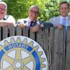 Der Rotary Club heute: der Präsident Hermann Schrattenthaler (Mitte) mit seinen beiden Vorgängern Jürgen Schenk (links) und Bastian Fuchs.  	Foto: Herrmann