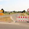 Weil die Bauarbeiten noch nicht ganz abgeschlossen sind, bleibt die Straße zwischen Witzighausen und Holzschwang noch bis voraussichtlich Freitagabend, 7. Juli, gesperrt.