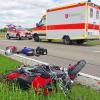 Erheblich verletzt wurde ein Motorradfahrer bei einem Unfall zwischen Ebershausen und Kettershausen. 